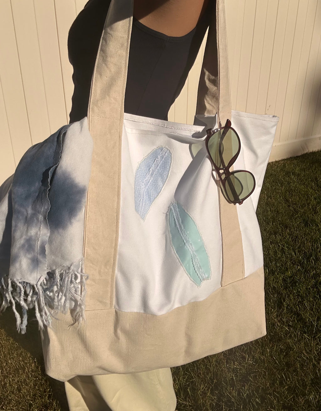 Surfs Up Tote
